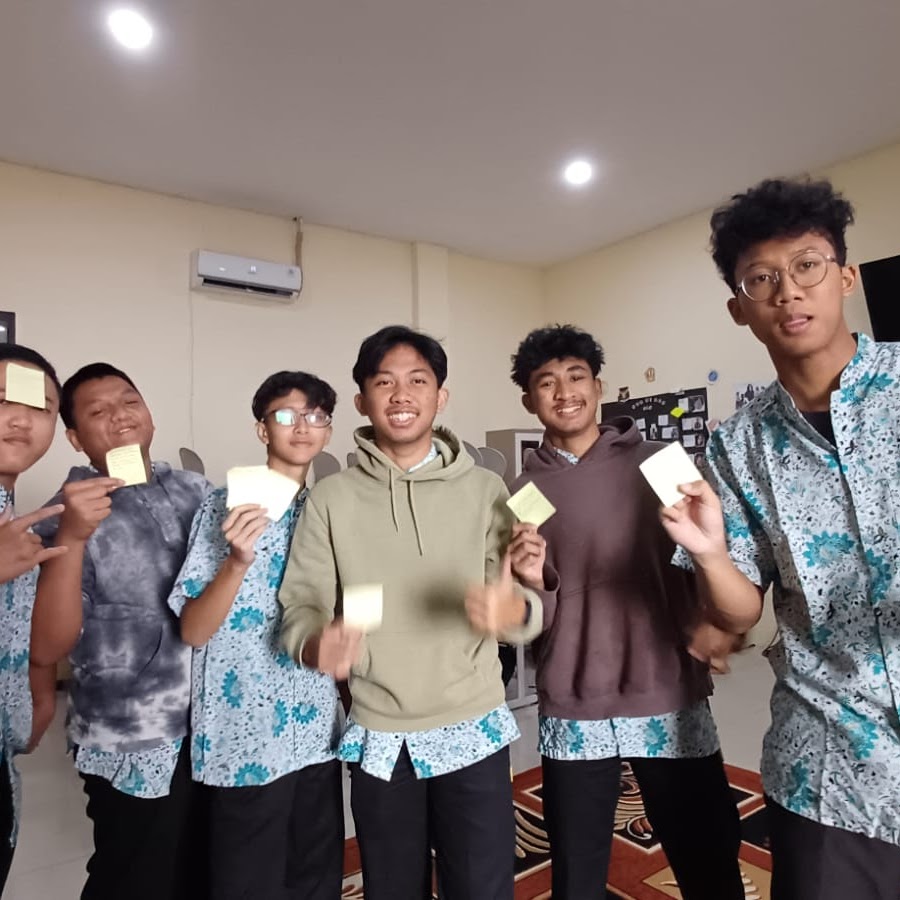 Pentas Seni 1